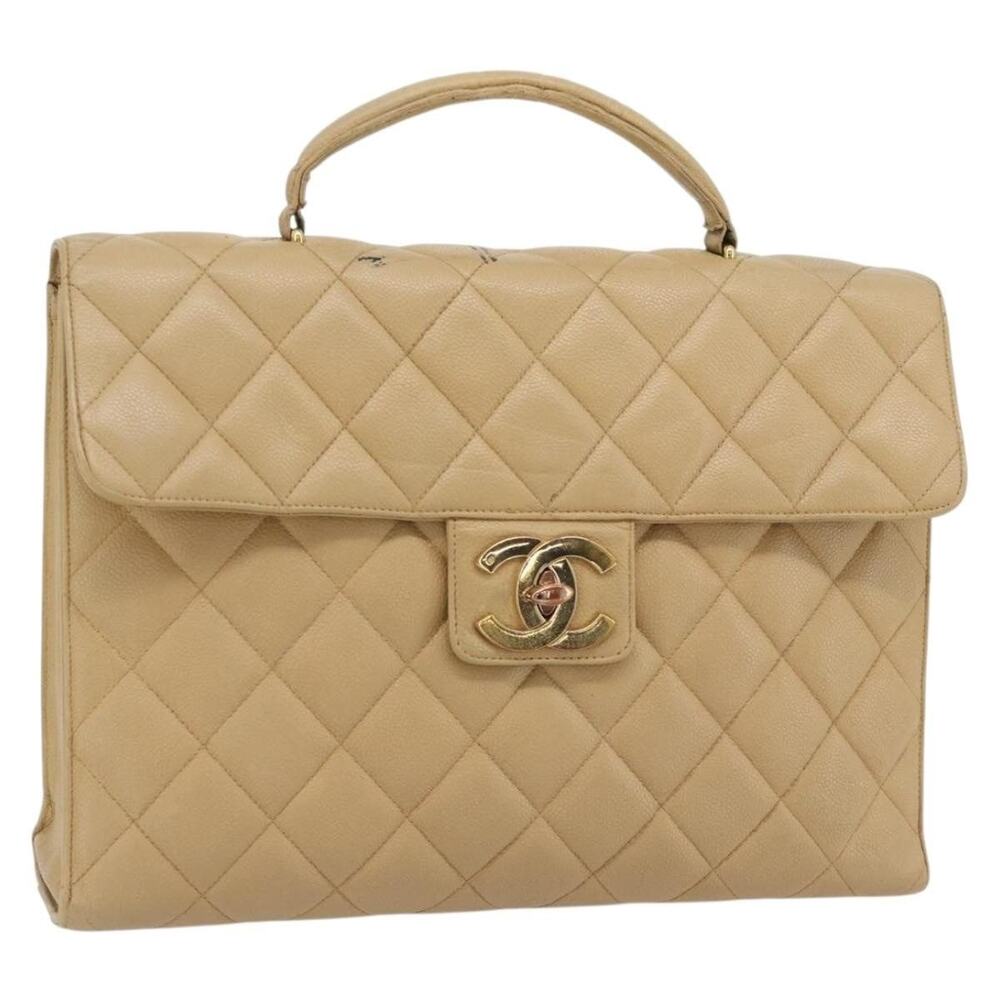 Chanel Matelasse Caviar Business Bag Beige